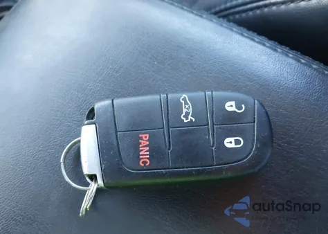 2016 Chrysler 300 Anniversary Edition/Limited z USA, uszkodzony, nr VIN 2C3CCAAG7GH205783